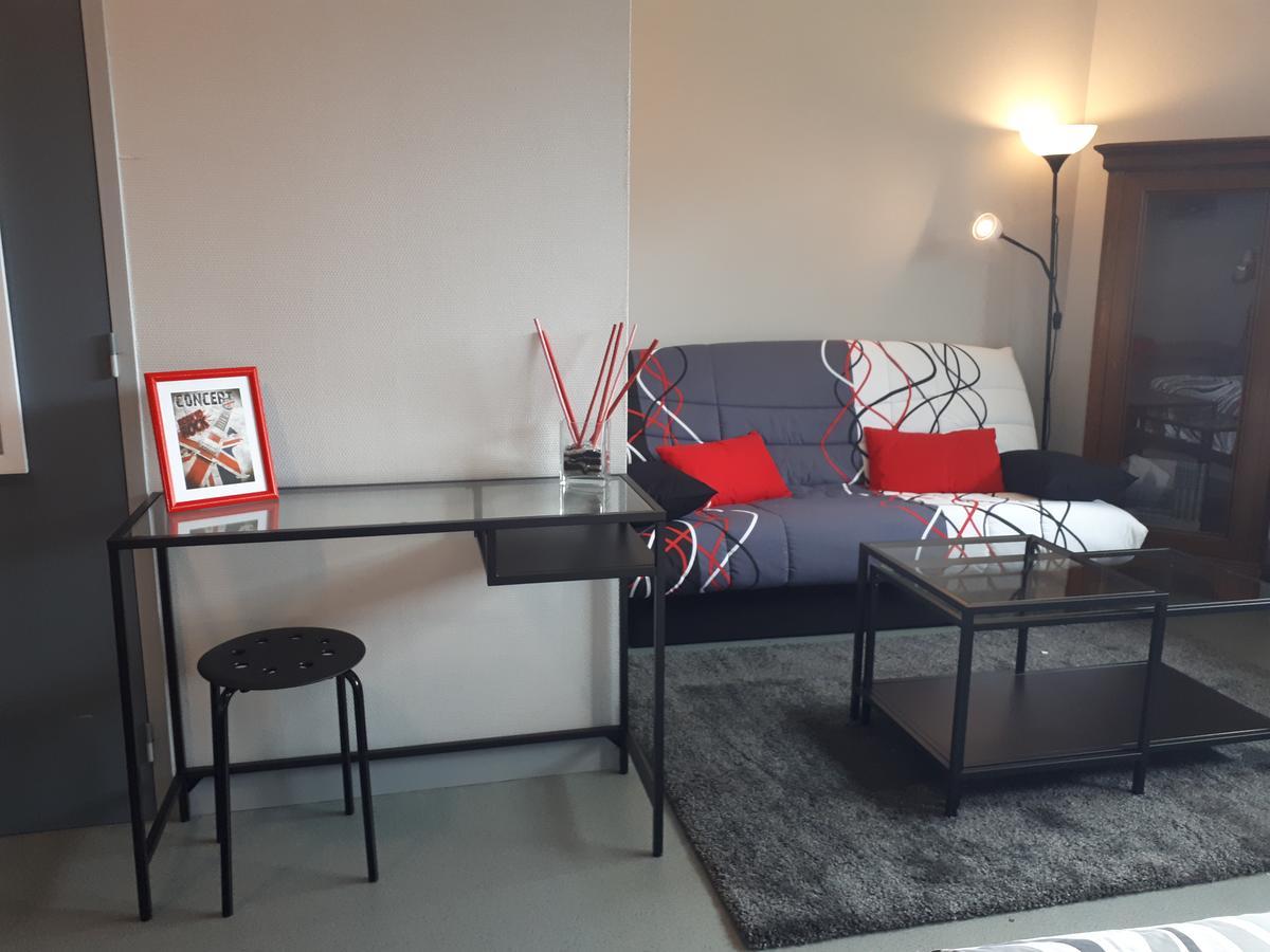 Le Grand Val Bed & Breakfast Lavastrie Ngoại thất bức ảnh