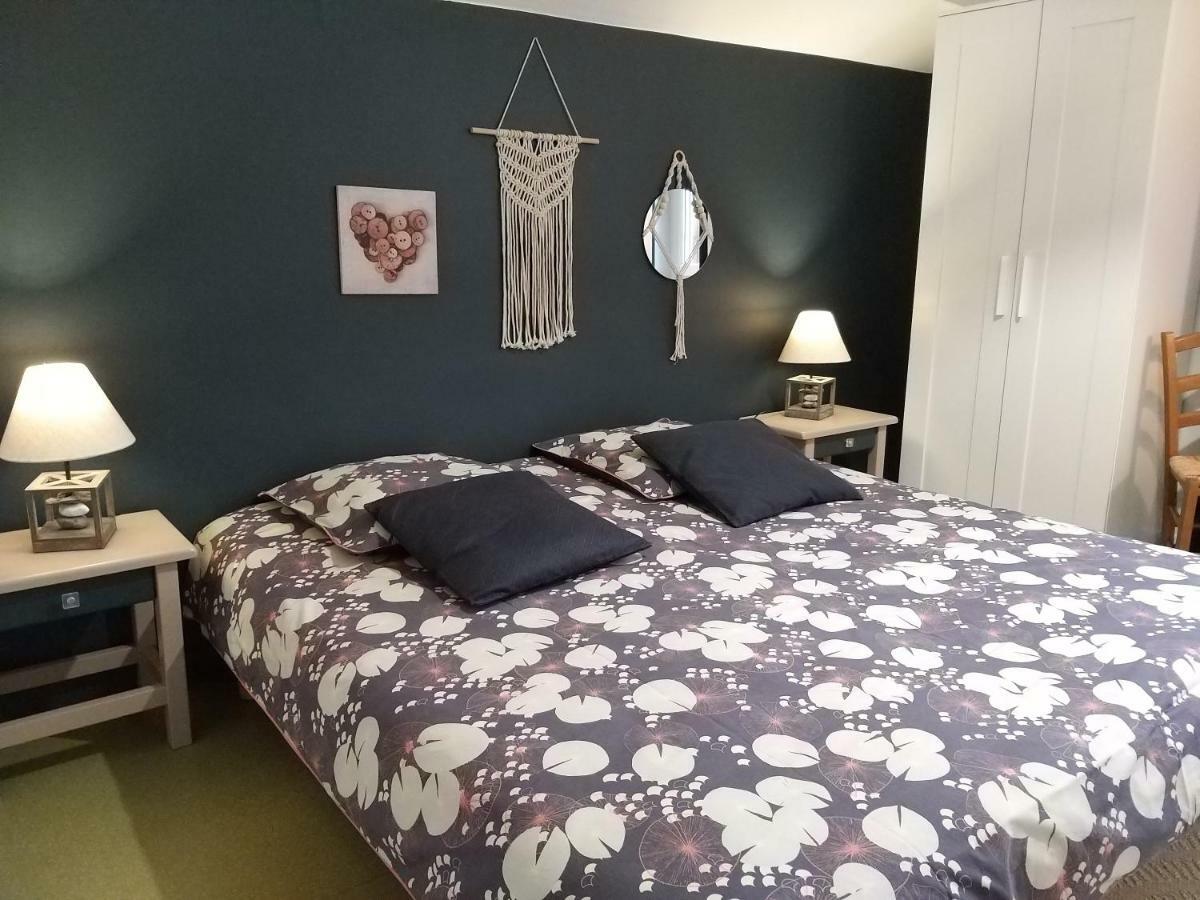 Le Grand Val Bed & Breakfast Lavastrie Ngoại thất bức ảnh