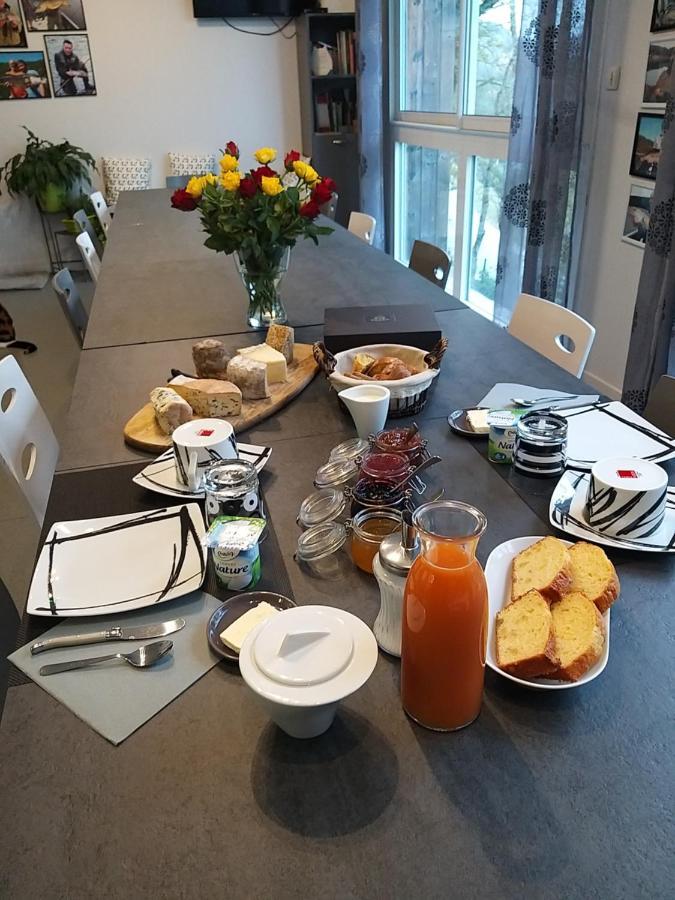 Le Grand Val Bed & Breakfast Lavastrie Ngoại thất bức ảnh