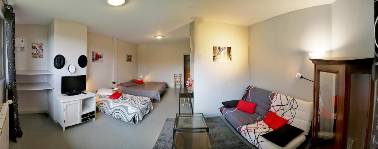 Le Grand Val Bed & Breakfast Lavastrie Ngoại thất bức ảnh