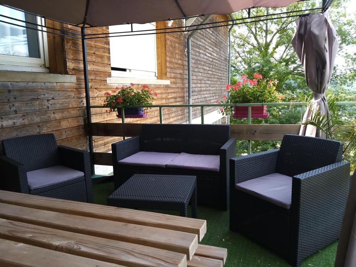 Le Grand Val Bed & Breakfast Lavastrie Ngoại thất bức ảnh